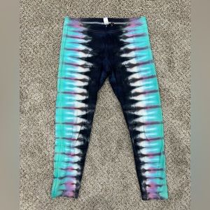 Brightly twisted tie dye leggings